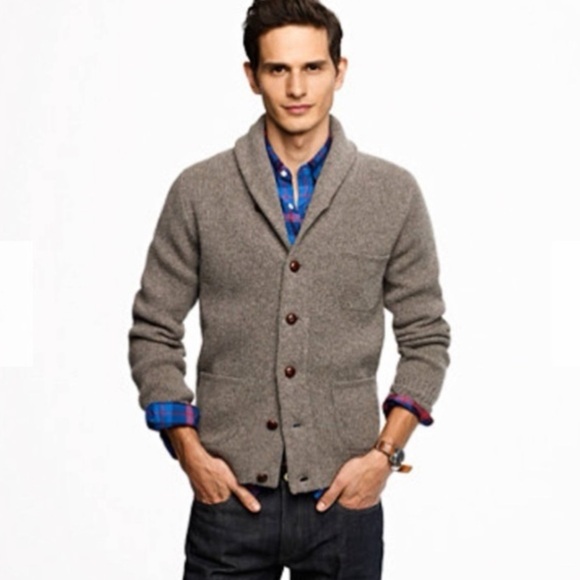 J. Crew Men’s Three-Pocket Cardigan in Heather Brown Beige - Picture 3 of 3
